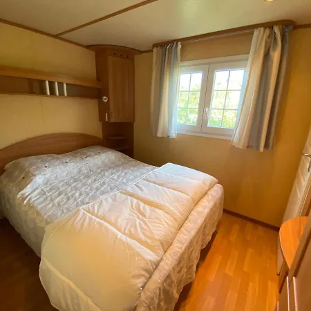 Mobile-home 6 Personnes Sur Terrain Prive A 200 M De La - Padrig *